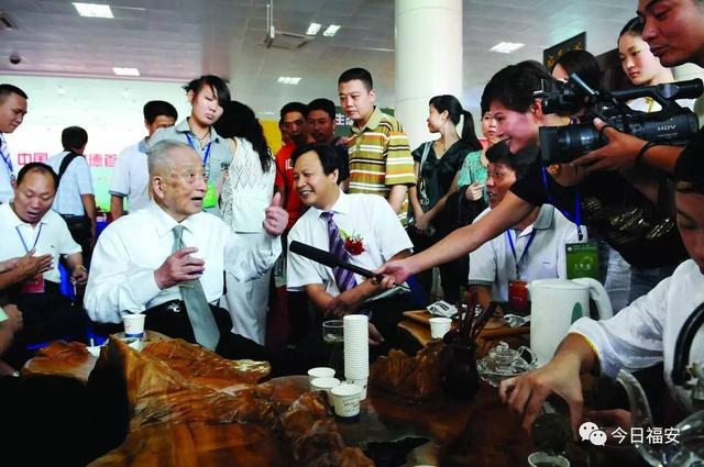 创建福建省茶叶学会，“茶人之家”